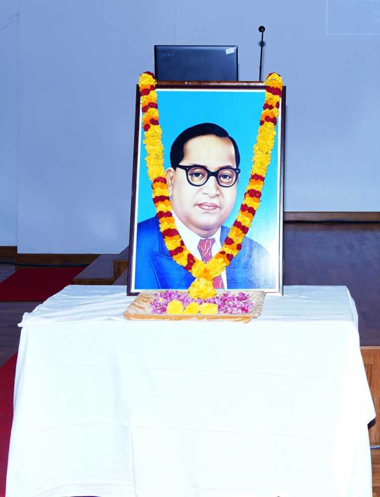 Dr.B.R.Ambedkar4