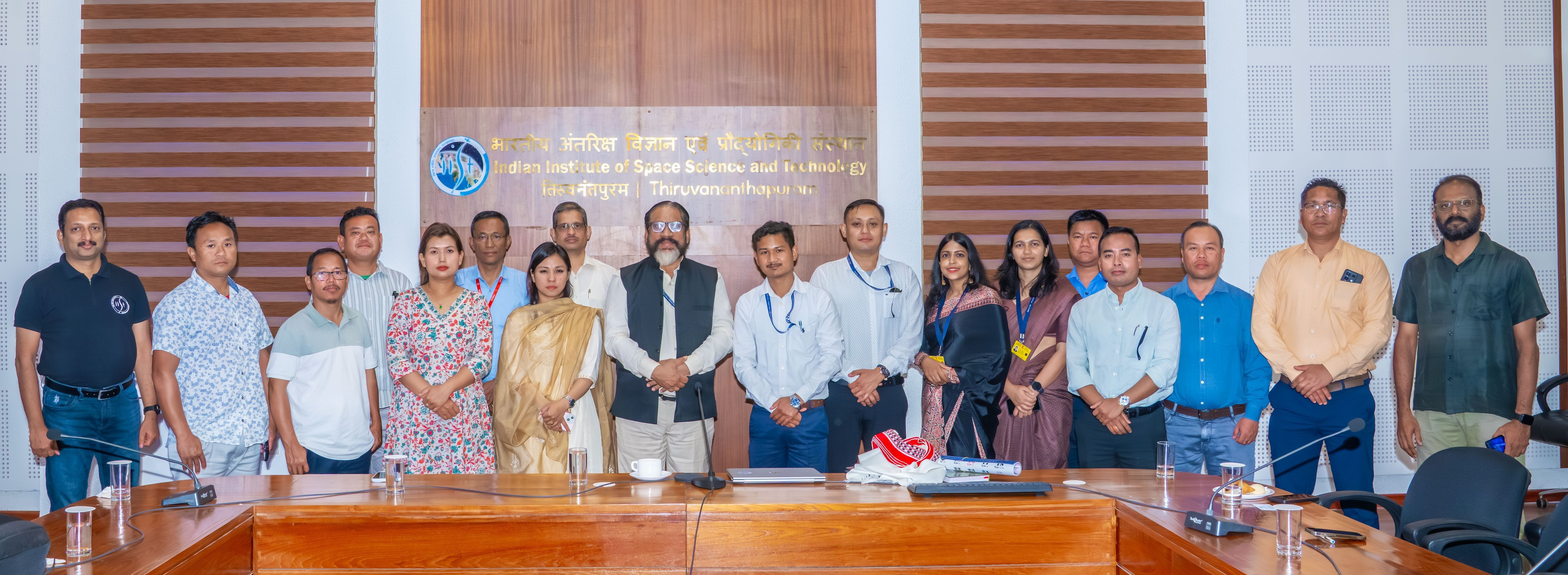 𝐕𝐢𝐬𝐢𝐭 𝐨𝐟 𝐌𝐚𝐧𝐢𝐩𝐮𝐫 𝐌𝐞𝐝𝐢𝐚 𝐃𝐞𝐥𝐞𝐠𝐚𝐭𝐢𝐨𝐧 𝐭𝐨 𝐈𝐈𝐒𝐓