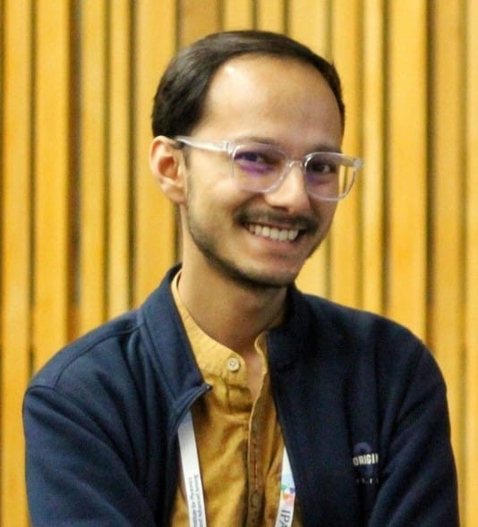 Indian Patent Granted to Dr. Biswajit Pathak and his Student, Mr. Suyash Mehta, for the Invention of a High-Speed Programmable Fourier Ptychography Microscopy System.