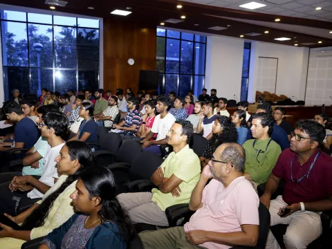 Anyons and Topological Quantum Computation