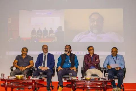 DISTINGUISHED MICROWAVE INSTRUCTORS WORKSHOP