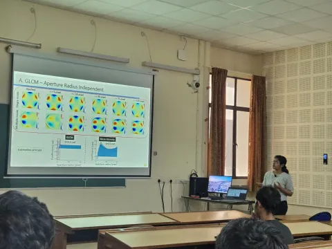 Holographic Modal Wavefront Sensing with Novel Quality Metric Parameter