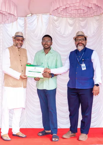 Hindi Competitions for Students - Independence Day Celebration 2026-Prize distribution function