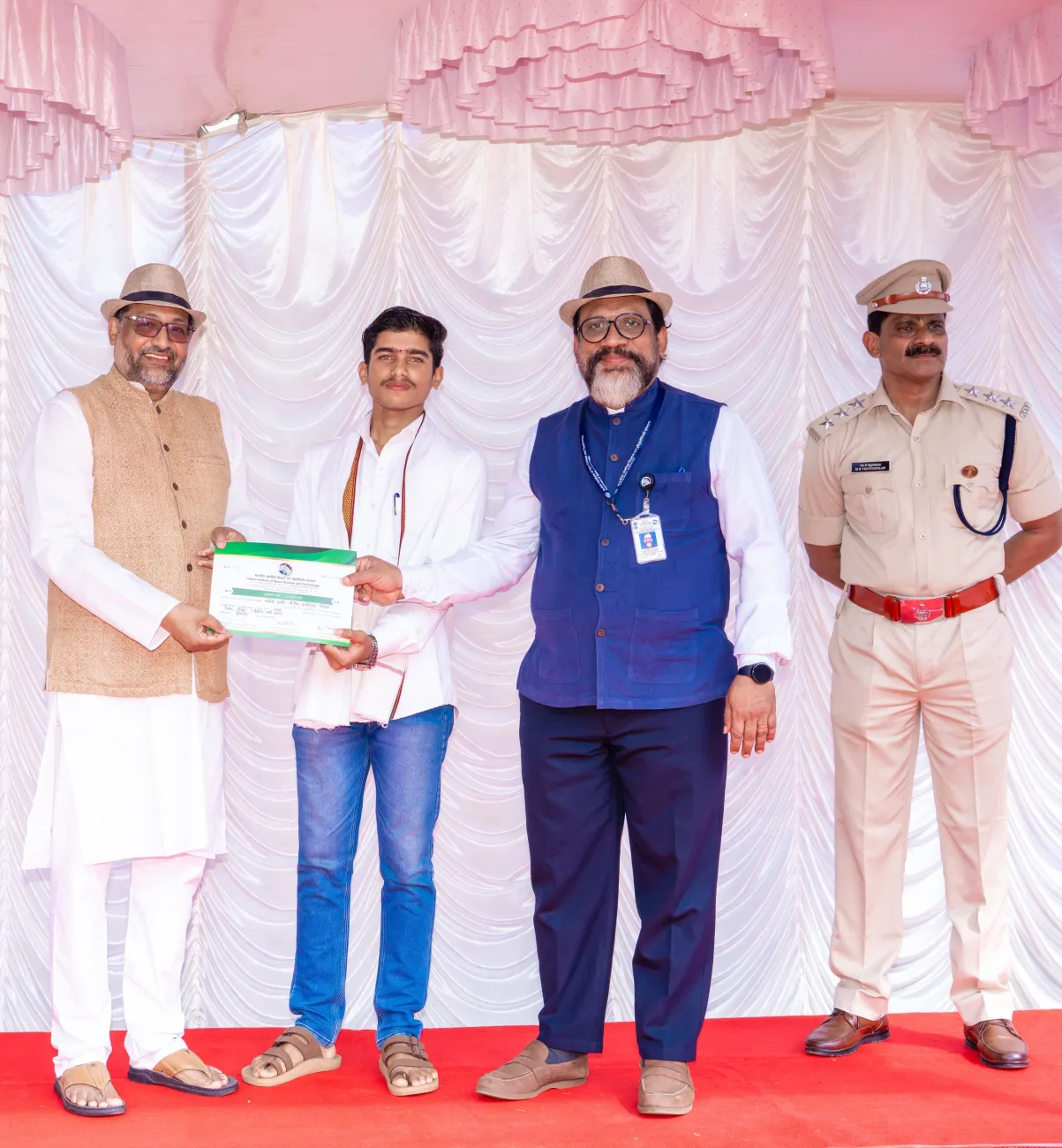 Hindi Competitions for Students - Independence Day Celebration 2026-Prize distribution function